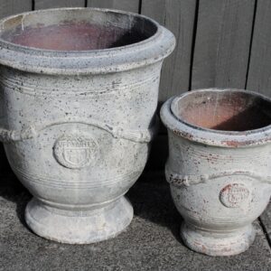 Anduze Urn - Traditional Classic Stone