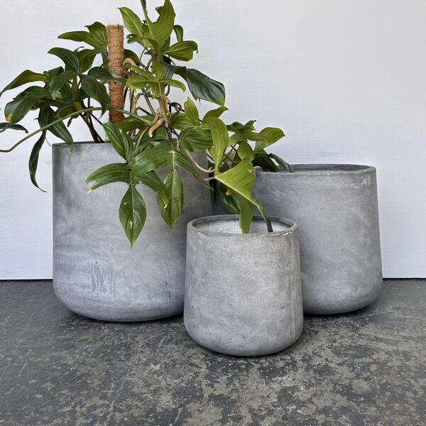 Middle Rounds Cement Grey Set of 3